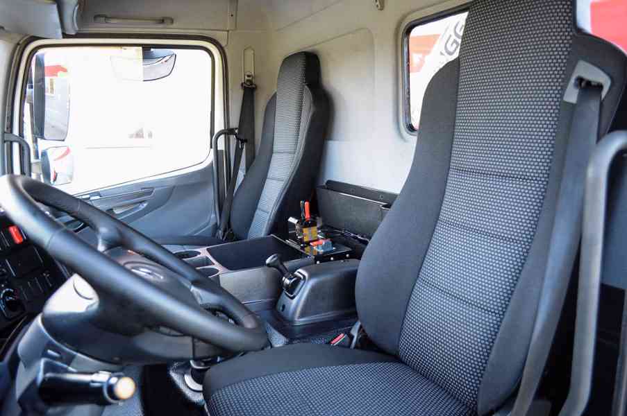 MERCEDES ATEGO 1218 HÁKOVÝ NOSIČ KONTEJNERŮ HYDR. RUKA EU5 - foto 47