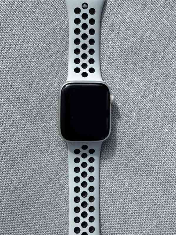 Apple Watch SE Nike 38mm - foto 4