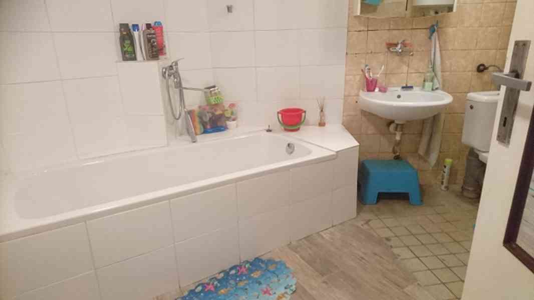 Nové Strašecí - prodej RD s pozemkem 372 m2 - foto 7