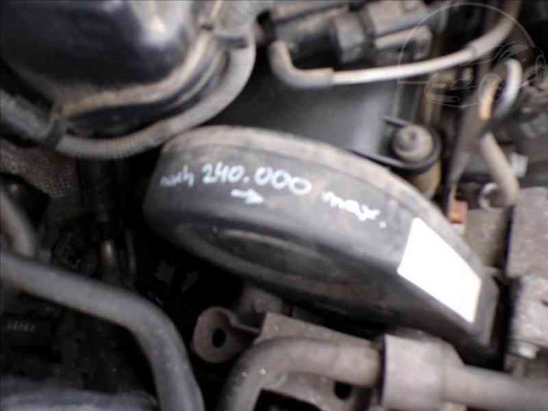 Audi A3 1,6 i KLIMA,BOSE SoundSystem - foto 14