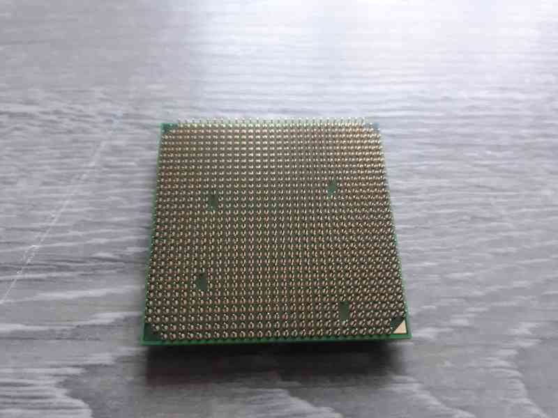 PROCESOR AMD ATHLON 64 X2 4200+ 2,2 GHz socket AM2 - foto 4