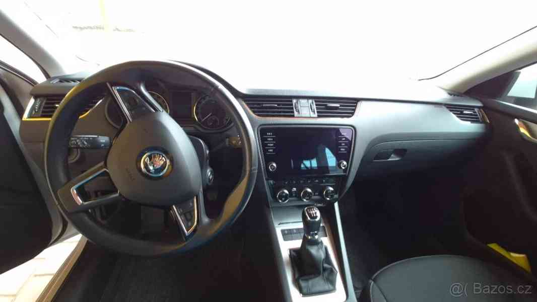 Škoda Octavia 1,6   TDI - foto 8