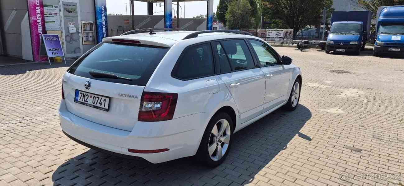 Škoda Octavia 1,6   TDI - foto 11