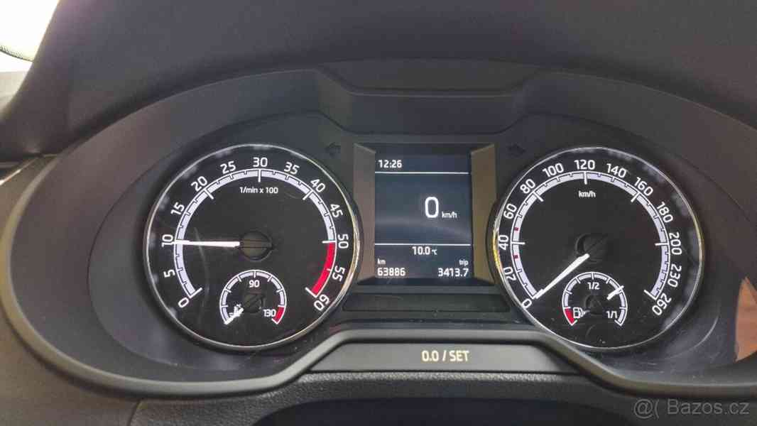 Škoda Octavia 1,6   TDI - foto 9