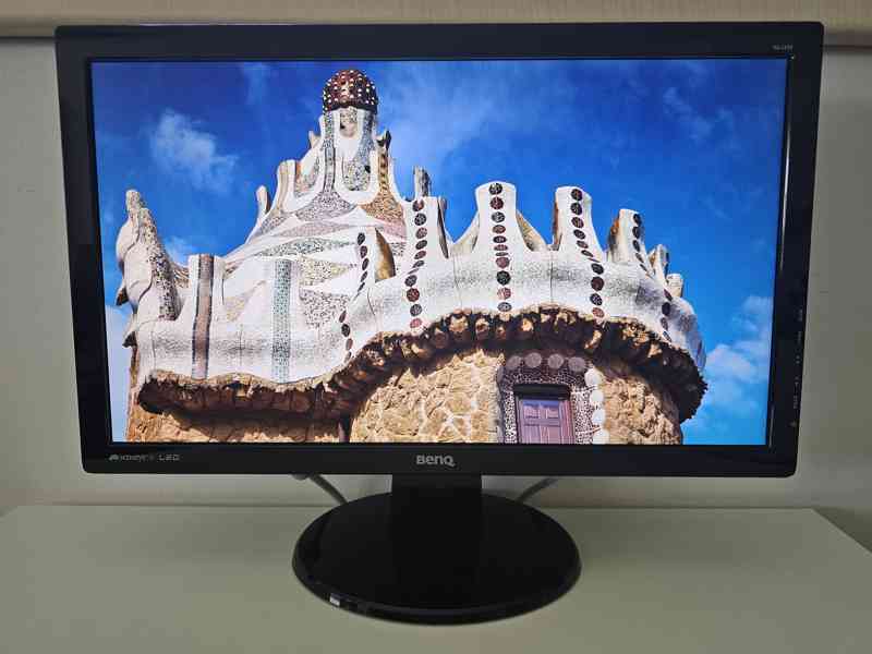MONITOR BENQ GL2250 / 22" (56CM) / FULLHD / DVI, VGA