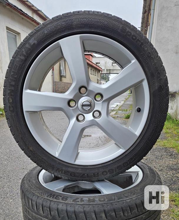 🚗 Originální ALU kola Volvo Cratus 17" s pneu – krásná sada - foto 1