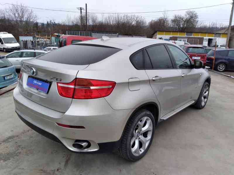 BMW X6 XDRIVE 3.5i 225kW - foto 8