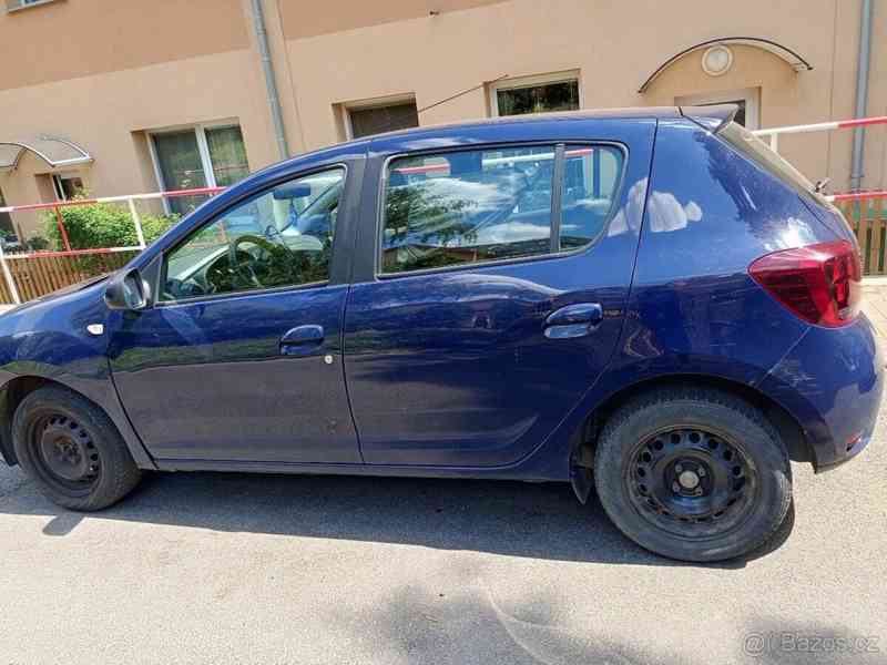 Dacia Sandero 2017 - foto 2