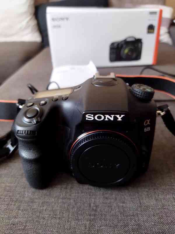 Fotoaparát Sony Alpha 68 +objektiv 18–55 mm - doprava zdarma - foto 10