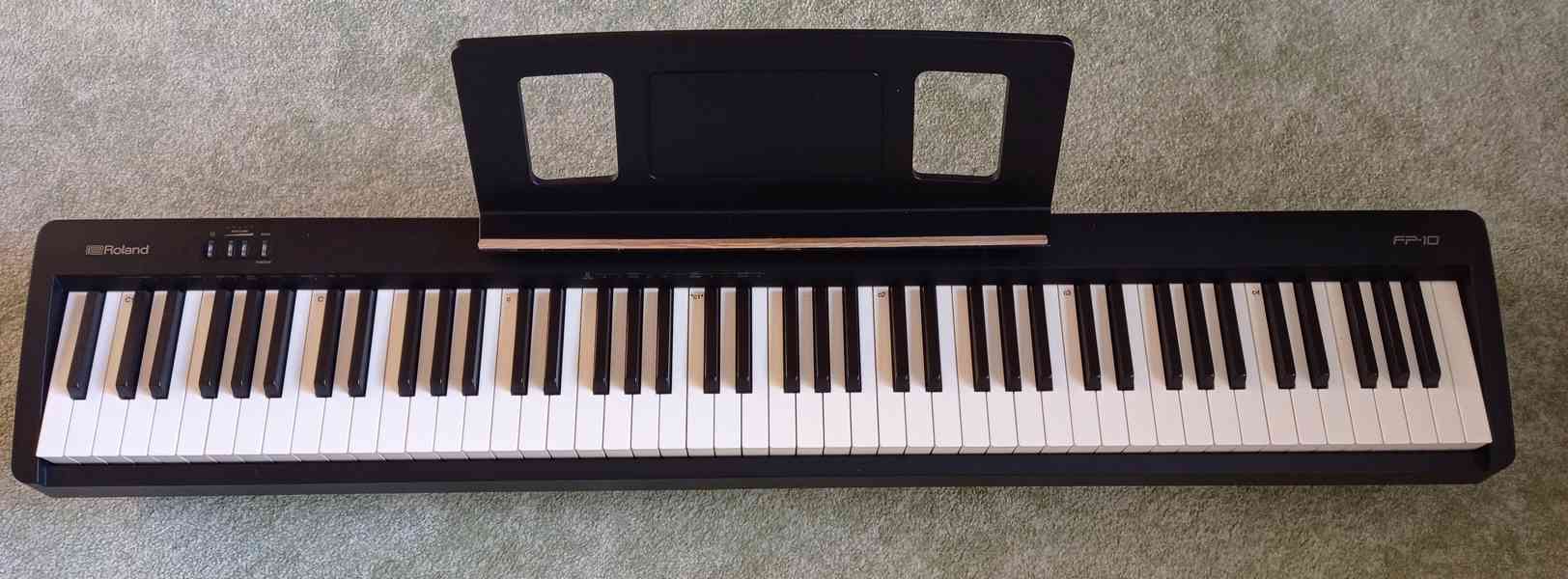 Stage Piano ROLAND FP-10 BK - foto 2