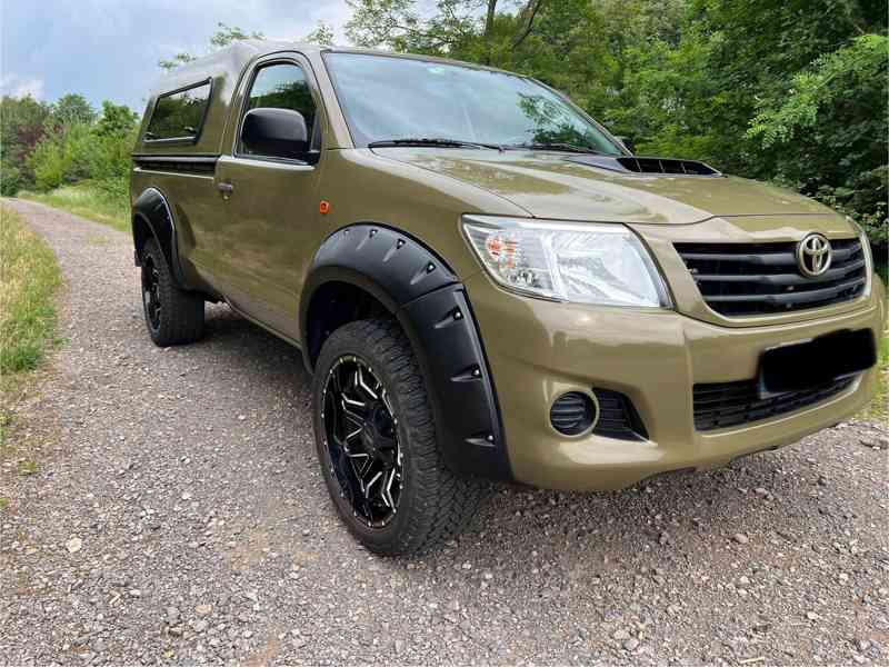 Toyota Hilux 2,5D4D Single Cab 106kw - foto 1