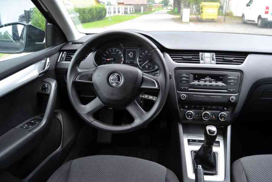 Škoda Octavia III 1.6 TDI Ambition kombi - foto 8