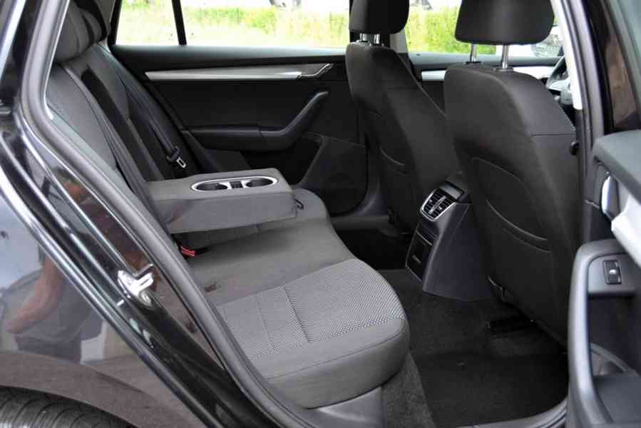 Škoda Octavia III 1.6 TDI Ambition kombi - foto 13