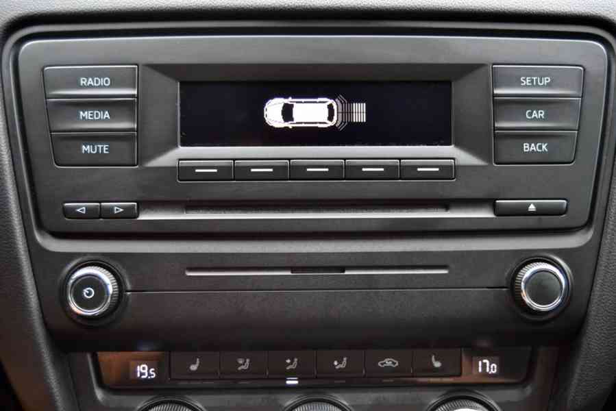 Škoda Octavia III 1.6 TDI Ambition kombi - foto 19
