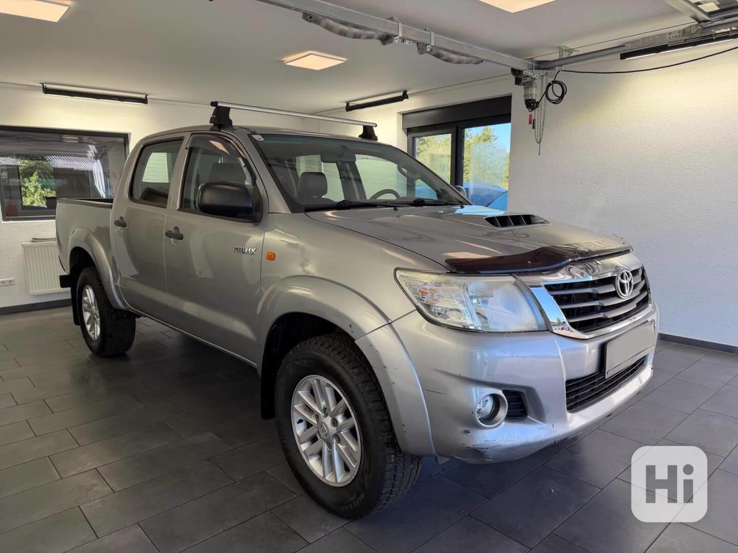 Toyota Hilux2,5 D4D 106kw - foto 1