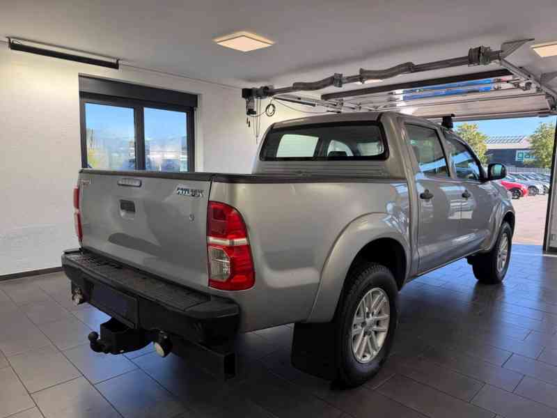 Toyota Hilux2,5 D4D 106kw - foto 19