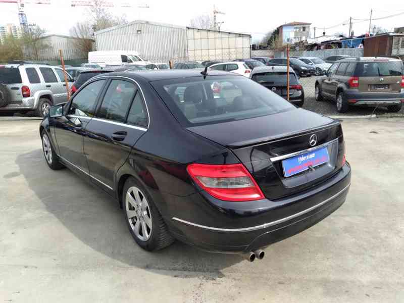 MERCEDES BENZ C 180 1.6 KOMPRESOR 144kW MANUÁL - foto 6