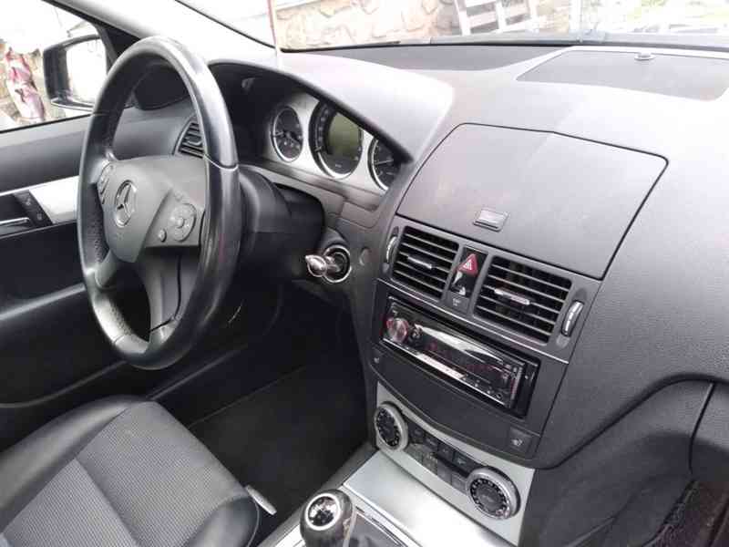 MERCEDES BENZ C 180 1.6 KOMPRESOR 144kW MANUÁL - foto 14
