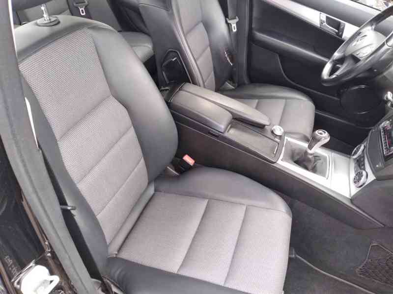 MERCEDES BENZ C 180 1.6 KOMPRESOR 144kW MANUÁL - foto 13