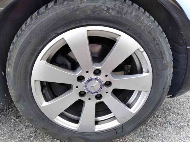 MERCEDES BENZ C 180 1.6 KOMPRESOR 144kW MANUÁL - foto 34