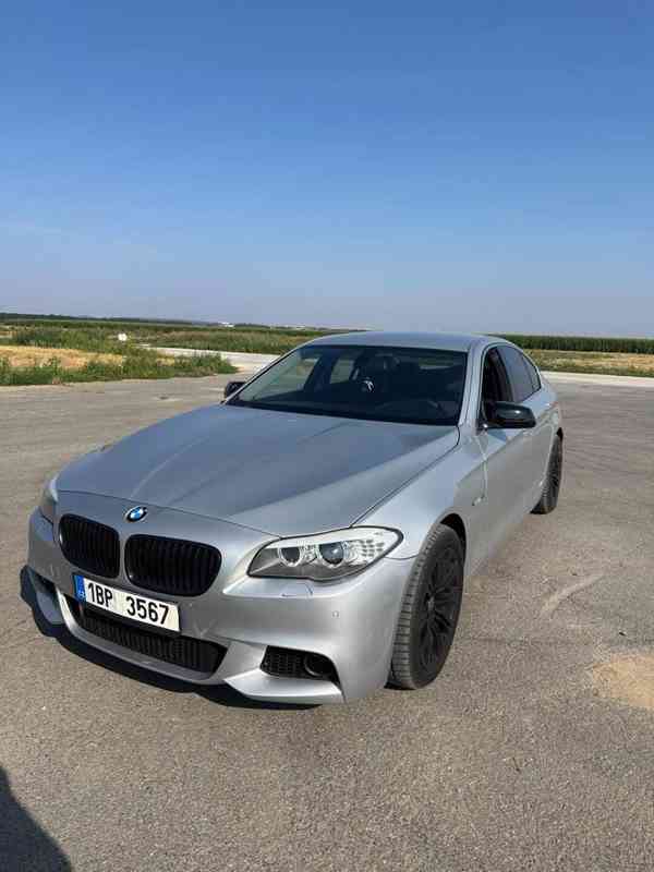 Prodám BMW F10 525d M Sport   - foto 2