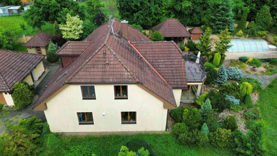 Prodej rodinného domu v Lužicích - foto 30