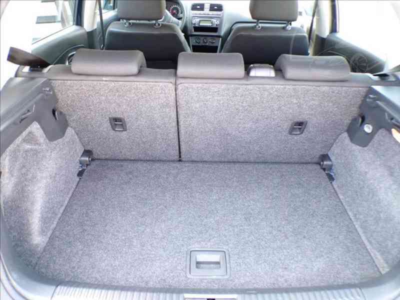 Volkswagen Polo 1,2 12V KLIMATIZACE - foto 9