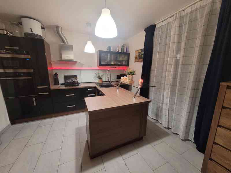 Rodinný dům 118m², pozemek 674 m², Kouřim - foto 9