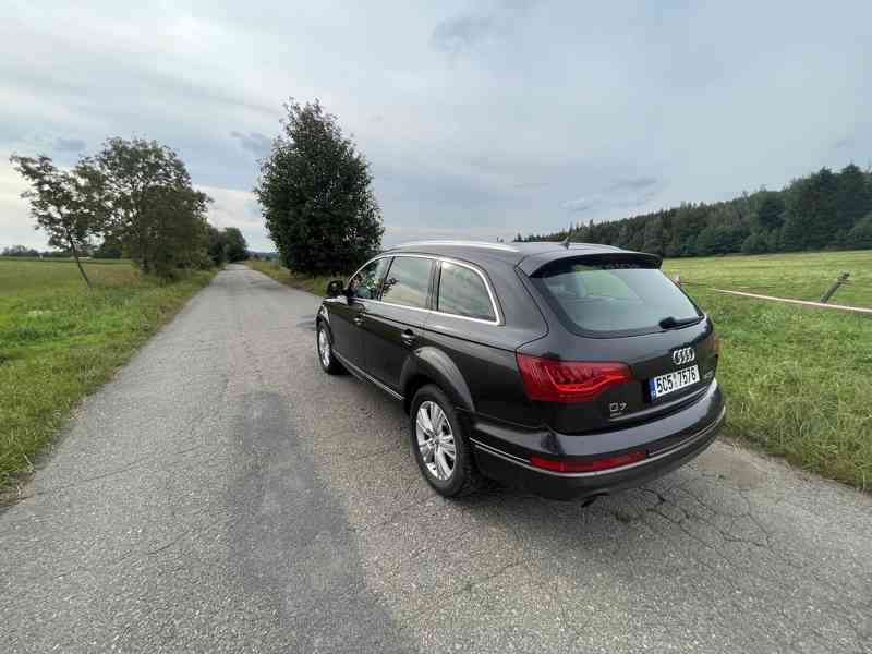 Audi Q7 3.0TDI 189t km - foto 7