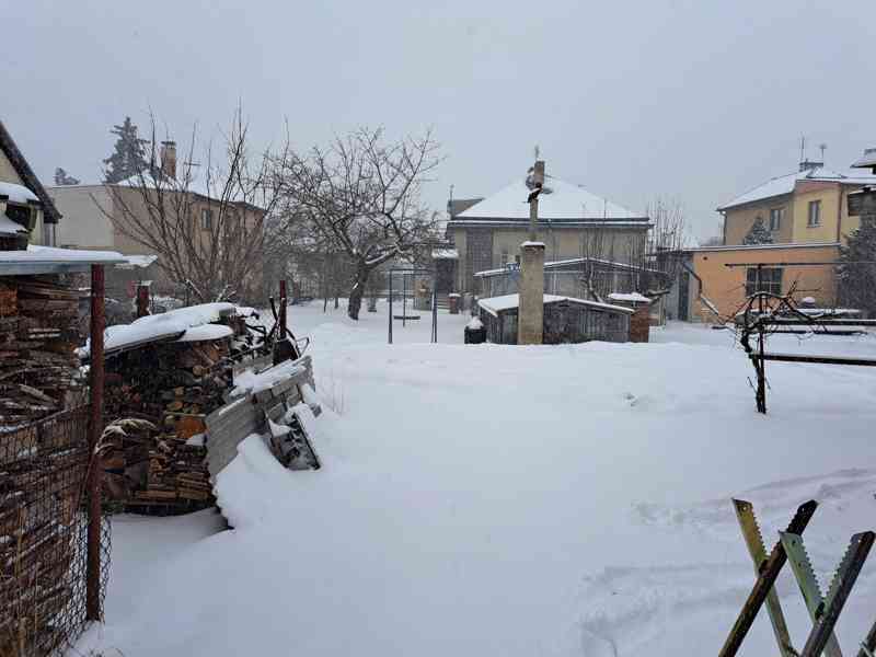 PRODÁM 7+1 DŮM HORNÍ POČERNICE 1200 M2 P-9  - foto 8