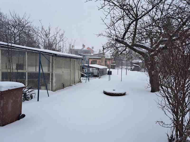 PRODÁM 7+1 DŮM HORNÍ POČERNICE 1200 M2 P-9  - foto 4