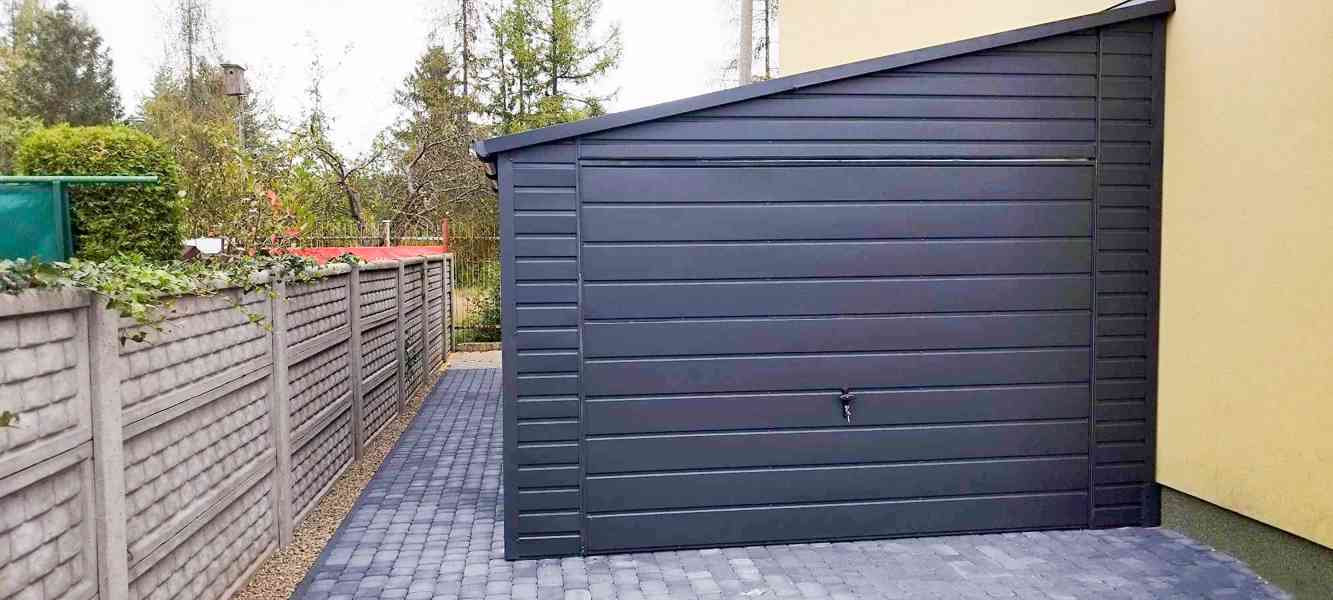 Plechova garáž  4x7m  výklopná vrata - 2x okno - okapy TS836 - foto 3