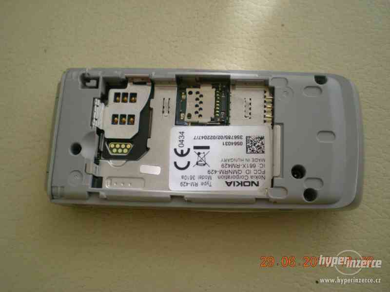 Nokia 3610 Fold z r.2008 - plně funkční véčkový telefon - foto 10