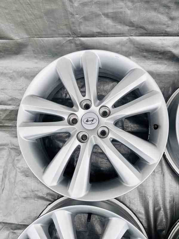 5x114,3 R18 originál alu sada Hyundai ix35 - foto 4