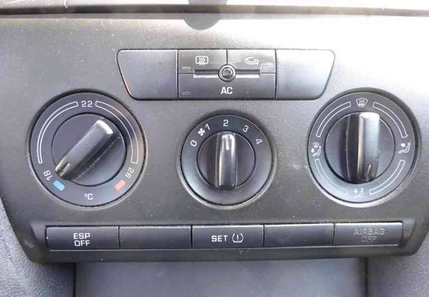 Škoda Octavia 1.9 TDI r.v.2004 (77 kw) klima ČR - foto 12