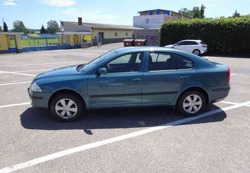 Škoda Octavia 1.9 TDI r.v.2004 (77 kw) klima ČR - foto 2