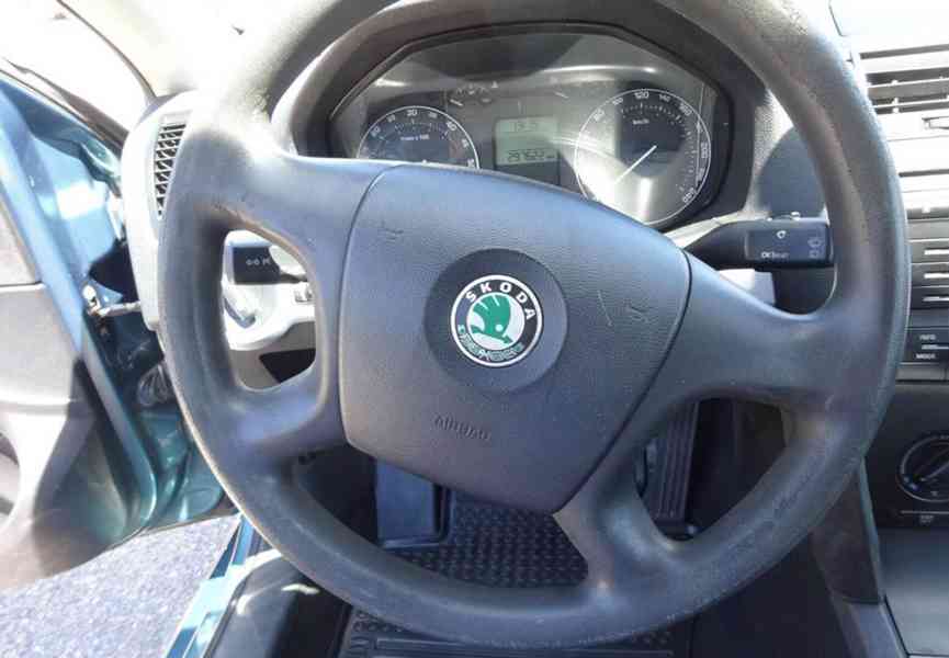 Škoda Octavia 1.9 TDI r.v.2004 (77 kw) klima ČR - foto 8