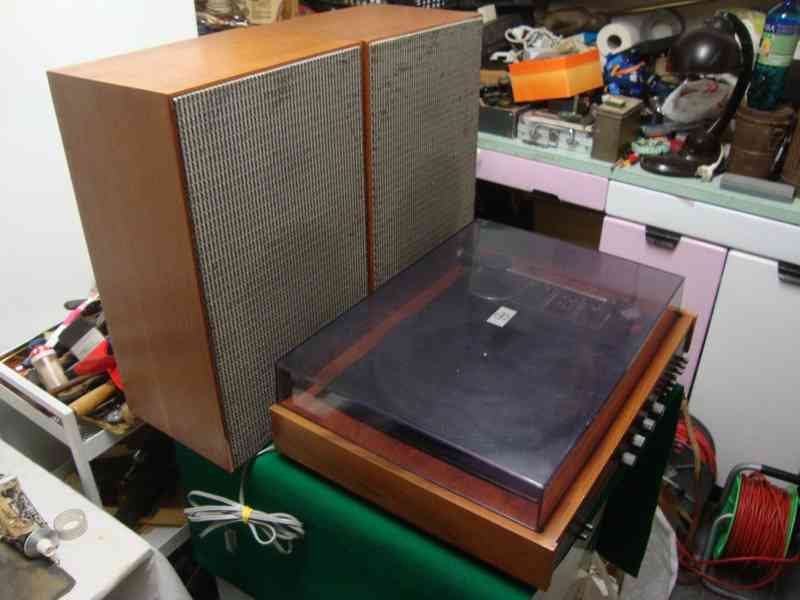 Gramofon Tesla NZC 420 + 2x repro Supraphon RK15 funkční - foto 2