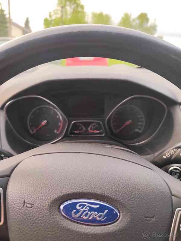 Ford Focus st 184kw benzín rv.2018 - foto 9
