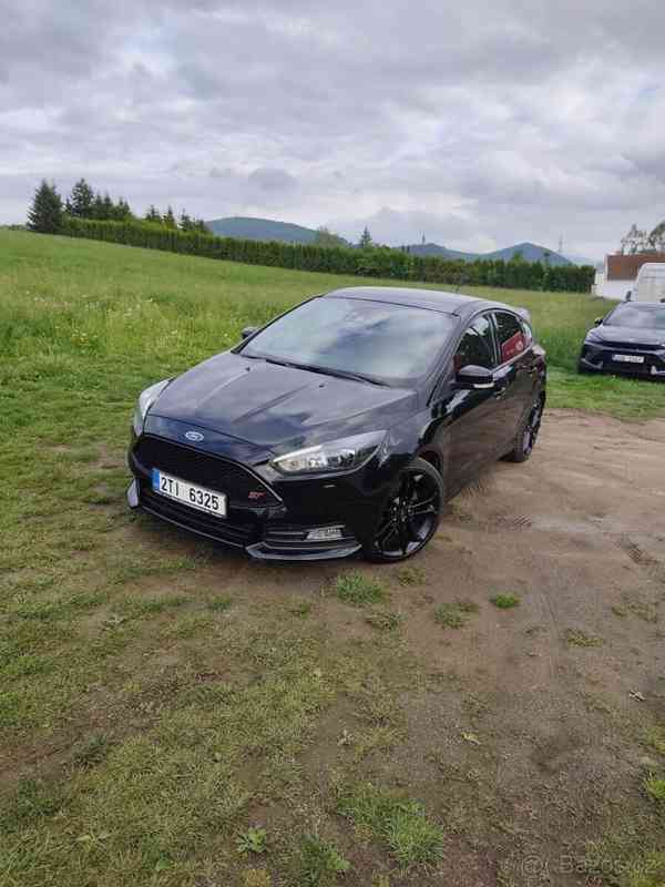 Ford Focus st 184kw benzín rv.2018 - foto 1