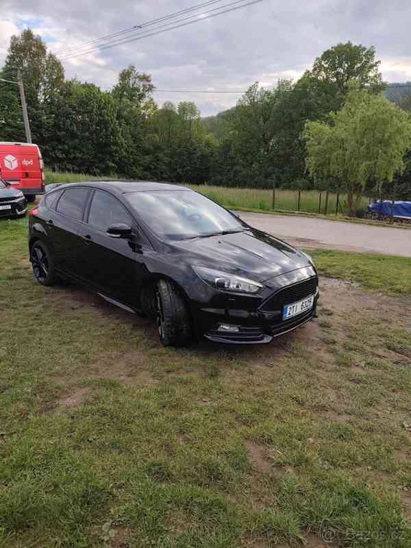 Ford Focus st 184kw benzín rv.2018 - foto 12