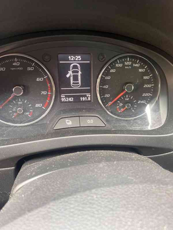 SEAT Toledo 1.2 TSI 63kW - foto 7