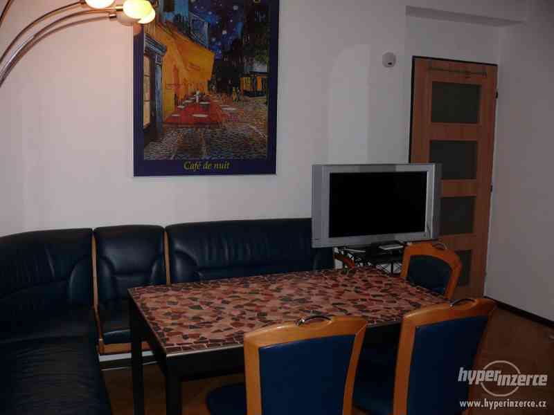 PRONAJEM LUXUSNIHO POKOJE- SOUKROME SCHUZKY- PRIVAT- DISKRET - foto 18