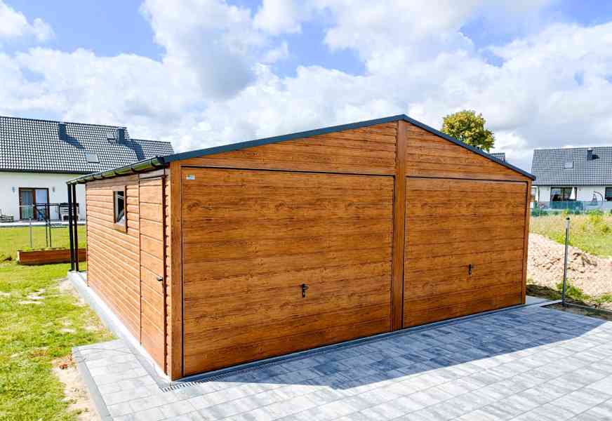 Plechová garáž 6m x 6m, sedlová střecha, 2 x vrata TS121 - foto 10