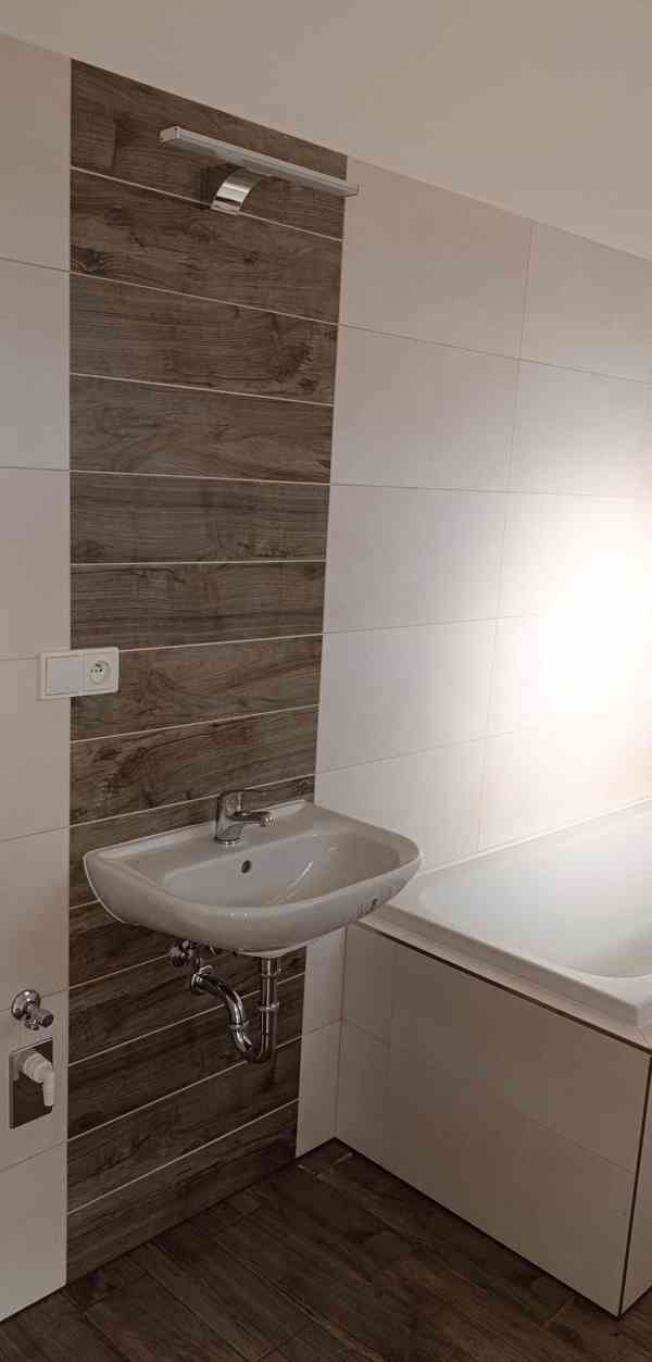 Prodej nového bytu 2+kk s terasou Hevlín - foto 5