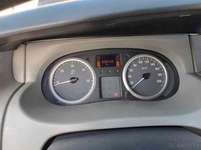 Opel Vivaro 2,5 CDTI L1H1 2.9T DPF CDTI - foto 16