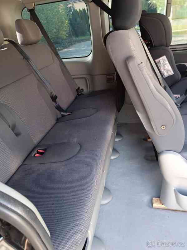 Opel Vivaro 2,5 CDTI L1H1 2.9T DPF CDTI - foto 5