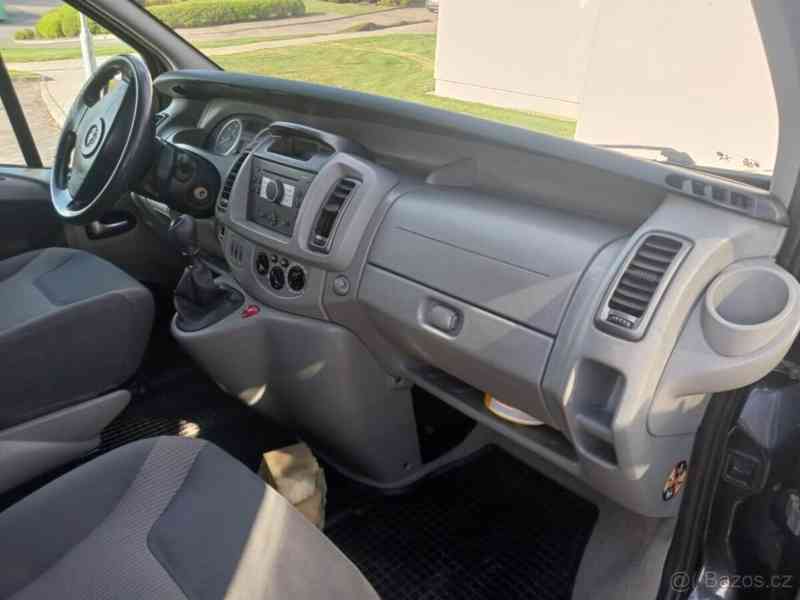 Opel Vivaro 2,5 CDTI L1H1 2.9T DPF CDTI - foto 15