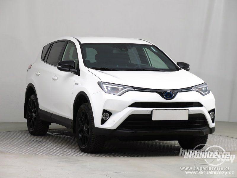 Toyota RAV 4 2.5 Hybrid 145kW 2.5, benzín, r.v. 2018 - foto 1