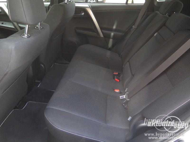 Toyota RAV 4 2.5 Hybrid 145kW 2.5, benzín, r.v. 2018 - foto 7